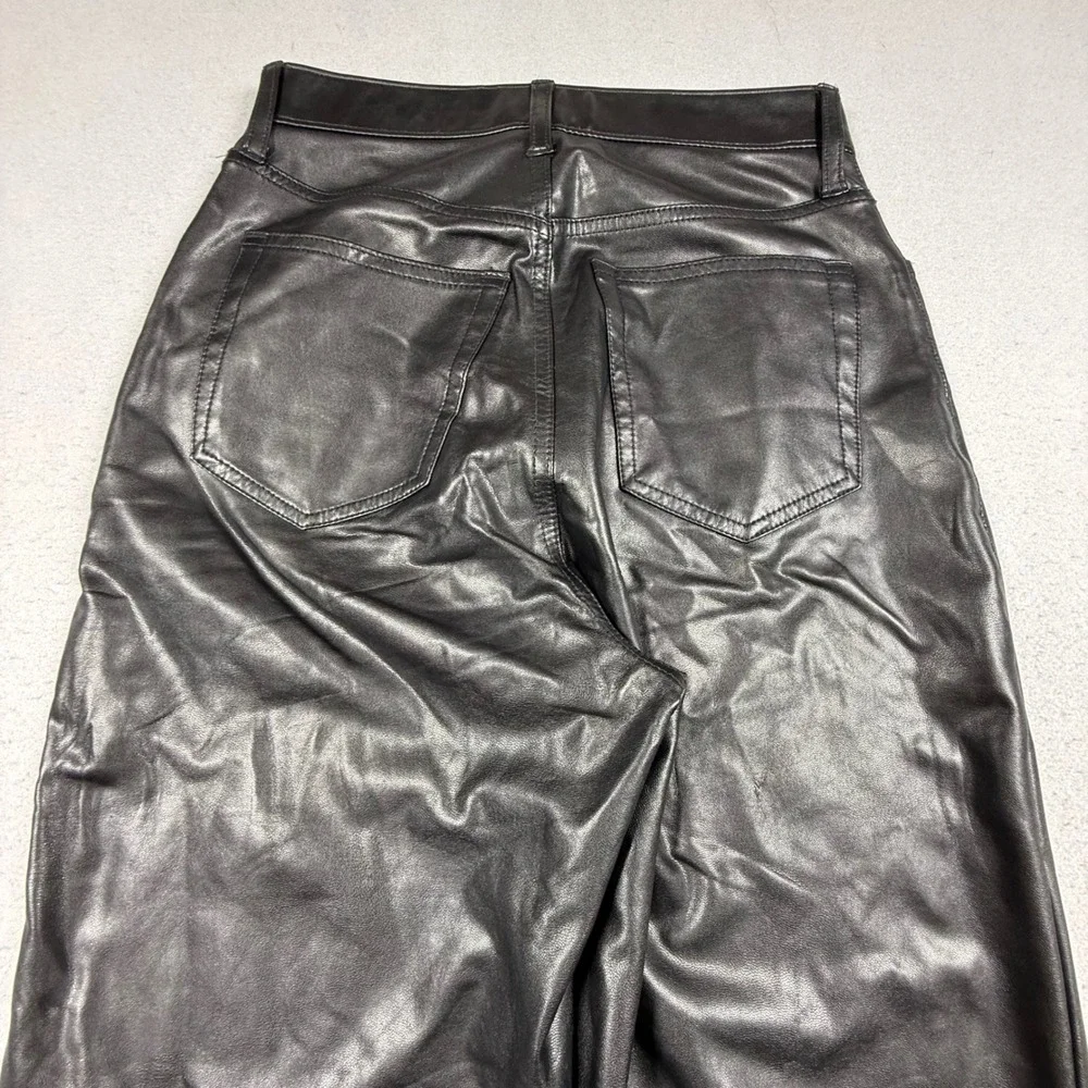 Abercrombie & Fitch Curve Love The 90s Straight Ultra High Rise Faux Leather 29L